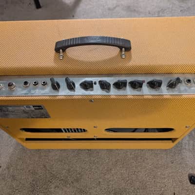Fender Blues Deluxe Reissue 2-Channel 40-Watt 1x12" Guitar Combo 2005 - Present - Tweed image 4