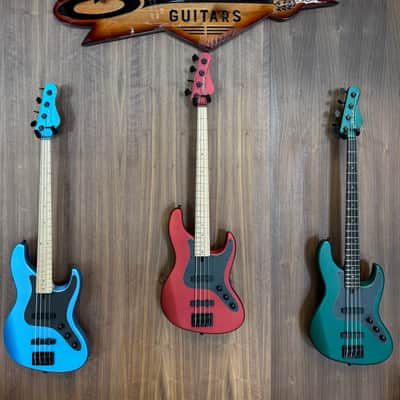 Brubaker JXB USA 4 Performance Series bass 2025 - Renzo Red satin image 5