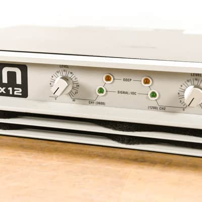 Crown Macro-Tech 36x12 2-Channel Power Amplifier CG015TJ Bild 3