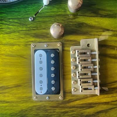 Amazing Mint Warmoth Super Strat – Custom Build image 5