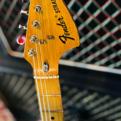 Fender Stratocaster 1975 - Black image 3
