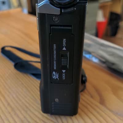 Olympus LS-100 PCM Handheld Portable Multi-Track Field Recorder similar to Tascam DR-100 image 12