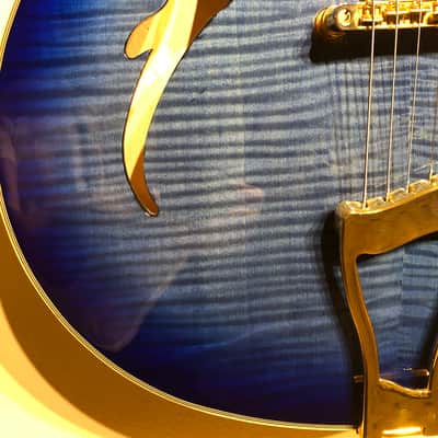 Michael Kelly Phoenix Jazz Archtop Semi Hollowbody 2005 - Blue Burst Flametop image 6