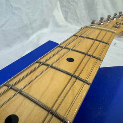 Fender Classic Series '69 Telecaster Thinline Guitar with Case 2009 - 3-Color Sunburst / Maple neck image 20