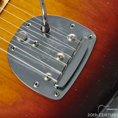 Fender Jazzmaster 1959 - Sunburst with Gold Anodized Pickguard image 6