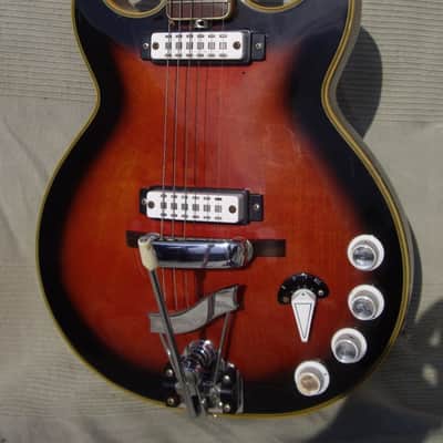 66 EKO Semiacoustic Model 360/2V Florentine THIN -LINE Double Cutaway Sunburst, Vibrola, EX+ image 2