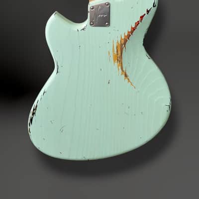 Novo Serus J Custom in Surf Green over Sunburst (Authorized Dealer) image 5
