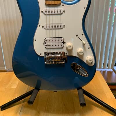Squier Standard Fat Stratocaster Maple Fretboard 1998 MIM - Lake Placid Blue image 11