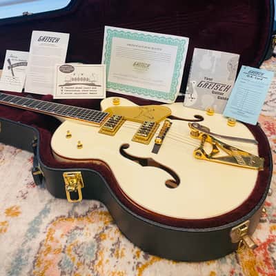 Gretsch G6136T-59ge White Falcon image 1