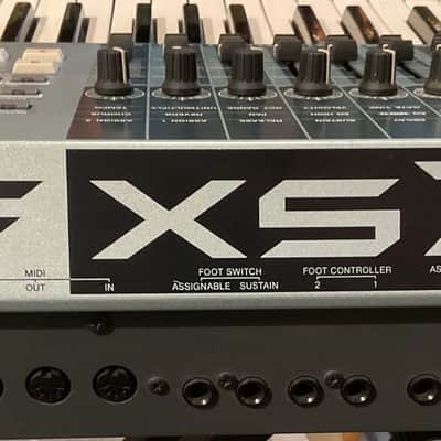 YAMAHA MOTIF XS7 + carte MLan - synthé 76 touches image 2