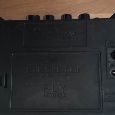 Blackstar Fly 3 3-Watt 1x3" Battery-Powered Mini Guitar Combo 2014 - Present - Black image 4