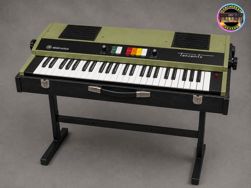 CRB Elettronica Tanzanite (Diamond 600) ✅ Rare Vintage Italian Combo Organ ✅ Iconic 70s Transistor Character ✅ Fully Checked & Cleaned ✅ Striking Retro Psychedelic Aesthetic ✅ Worldwide Shipping image 1