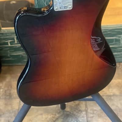 Fender American Pro Classic Jazzmaster Electric Guitar HH 3 Color Sunburst w Bag image 13
