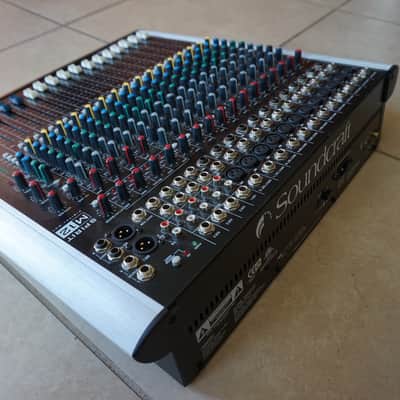 Soundcraft Spirit M12 12-channel 4-bus Mixer Spirit M12 image 2