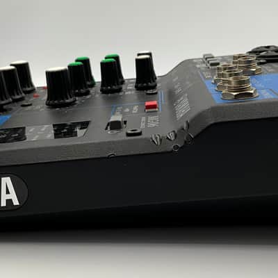 Yamaha MG06X 6 Channel Analog Mixer 2017 - Present - Black image 7