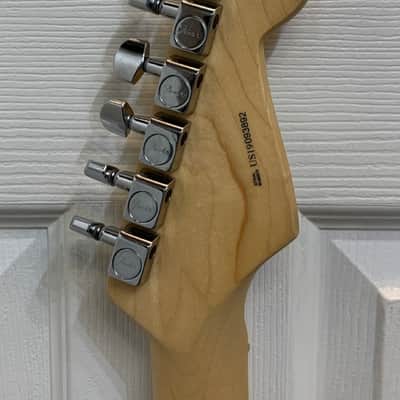 Fender American Professional Stratocaster Left Hand 2019 - White image 8