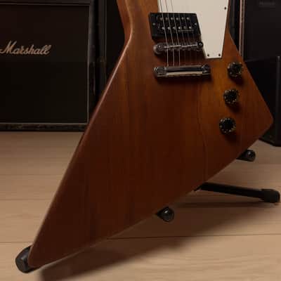 Gibson  Explorer 1982 - (Cherry natural recon) image 15