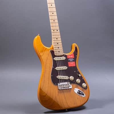 Fender Limited Edition American Professional Stratocaster 2019, Aged Natural image 2