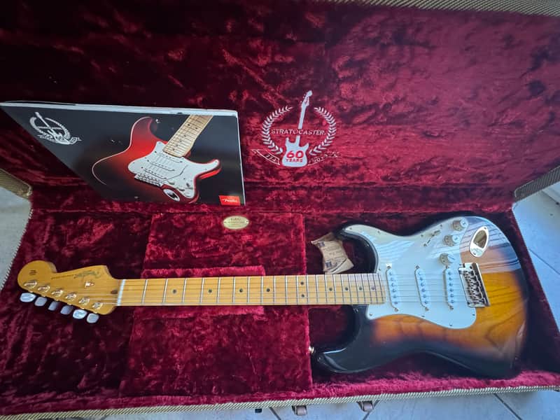 Fender Fender 60th Anniversary Commemorative Stratocaster 2014 – USA 2014 - Sunburst image 1