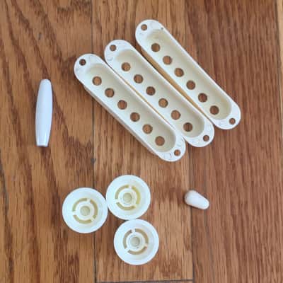 Complete Fender Strat Knobs Pickup Covers Set Light NOS Relic Parchment Green Fonts Numbers image 11