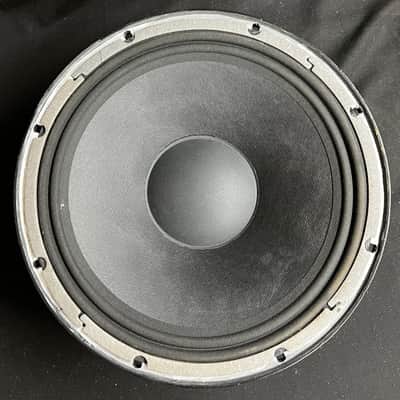 Mackie 12" Speaker Model THUMP TH12A 600 Watts 8 Ohms Woofer image 3