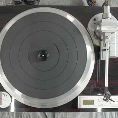 DENON DP-59L Direct Drive Auto-Lift Turntable in Good condition image 7