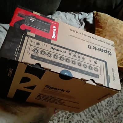 Positive Grid Spark 2 50-Watt 2x4" Digital Modeling Guitar Combo 2024 - Present - Black image 10