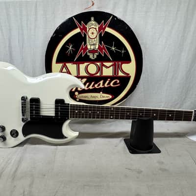 Gibson 50th Anniversary Pete Townshend Signature Model SG Guitar with Case 2011 - Polaris White image 2