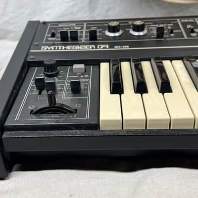 Roland SH-09 sh09 Monophonic Analog Synthesizer Keyboard image 3