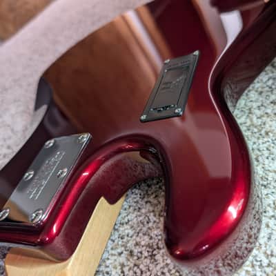 Ernie Ball Music Man StingRay 5 HH with Maple Fretboard 1999 - 2018 - Candy Apple Red image 9