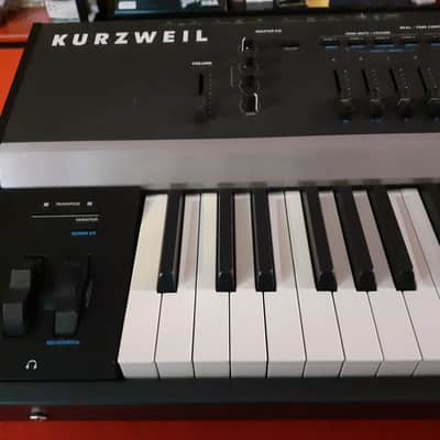 Kurzweil Artis 88-Key Digital Stage Piano 2010s - Black image 6