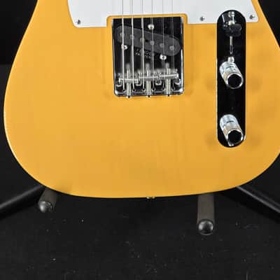 Fender Vintera® III Late '50s Telecaster®, Maple Fingerboard, Butterscotch Blonde image 1