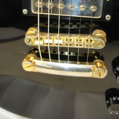 2003 Epiphone Les Paul Custom "Black Beauty" Electric Guitar, Gold Hardware, Ebony image 5