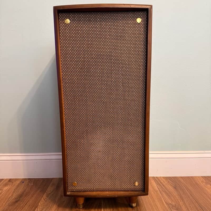 1961 Watterson Mid-Century Guitar Cabinet w/ 1966 CTS 8" American Speaker – Walnut – 8Ω image 1
