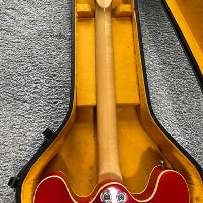 Mosrite Celebrity III 1966 - Cherry image 5