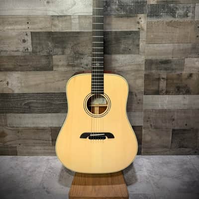 Alvarez Yairi Masterworks DYM60HD Honduran Dreadnought Acoustic Guitar (DYM60HD) image 2