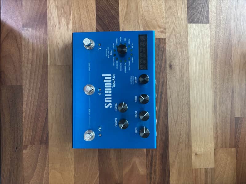 Strymon Mobius