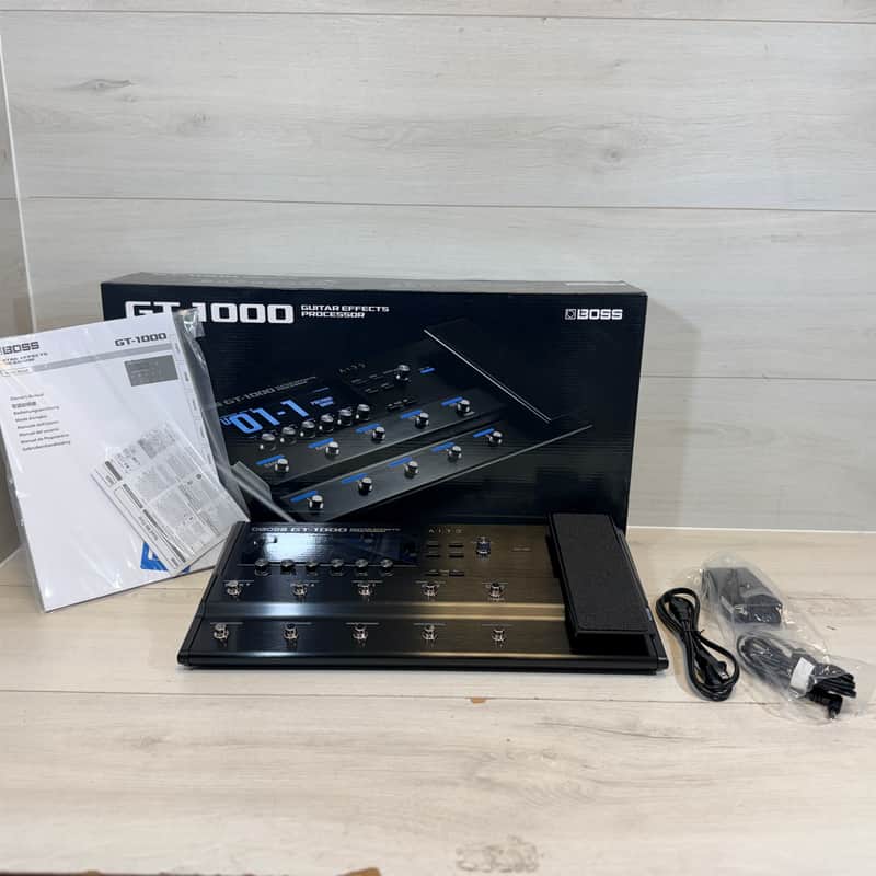 Boss GT-1000 Guitar Multi-Effects Processor w/ Box, Power Supply & Manual