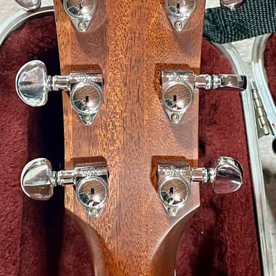 Taylor 310ce with Fishman Electronics 1998 - 2003 - Natural image 9