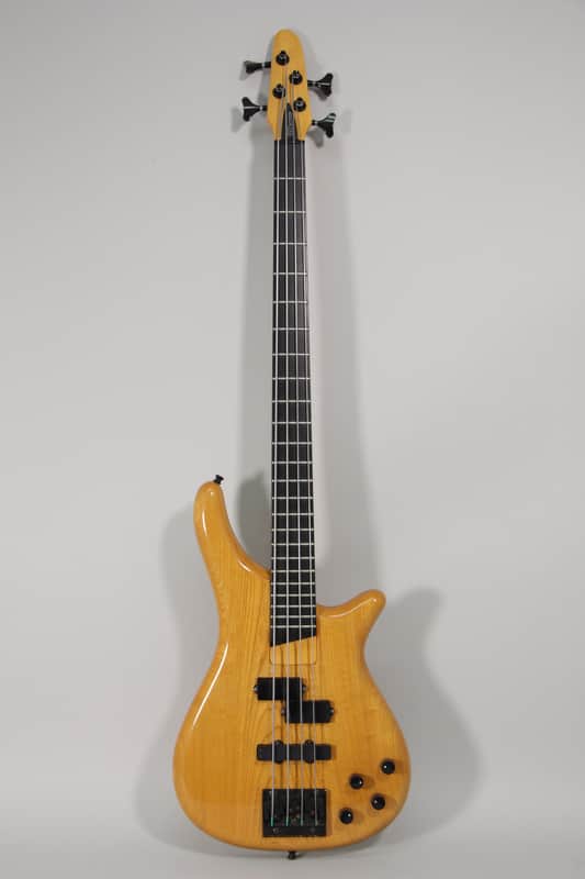 【希少】SGC NANYO BASS COLLECTION 5弦ベース SGC Nanyo Bass Collection SB505 – 1990s Japan 5-String Bass