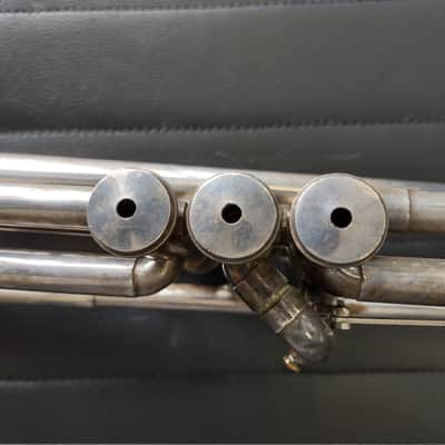 USED Getzen Severinsen Model Eterna by Getzen Trumpet with Getzen Deluxe Trumpet Case image 9
