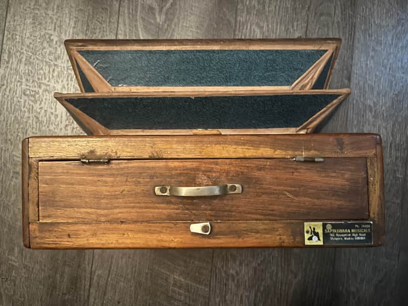 Shruti Box Vintage Saptaswara Musicals - Wood image 1