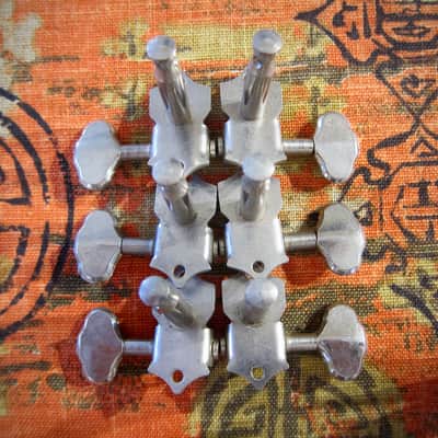 Grover Sta-Tite Guitar Tuners set of (6) three on a side near mint Circa 1950s-1960s - Nickel with Metal Buttons image 3