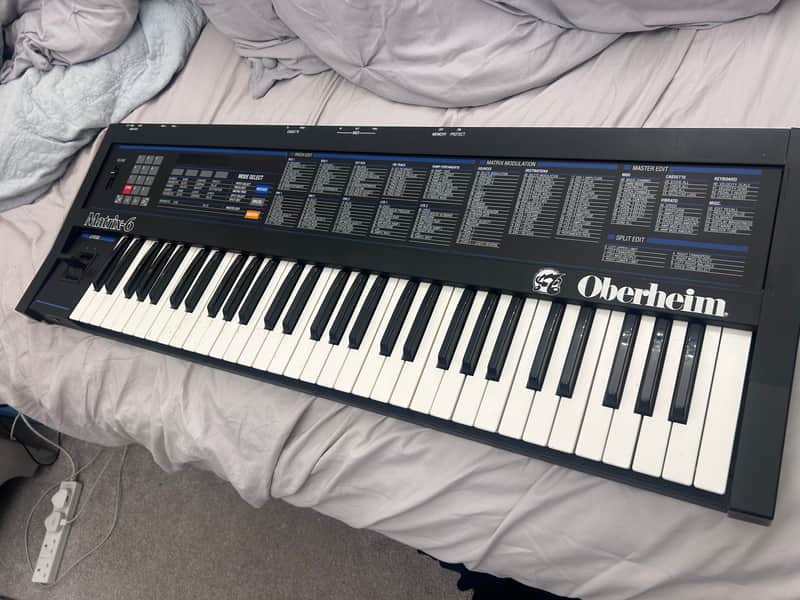 Oberheim Matrix 6 61-Key 6-Voice Synthesizer | Reverb UK