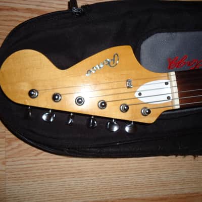 PENCO STRATOCASTER COPY MIJ 1970S 3-Color Sunburst image 3