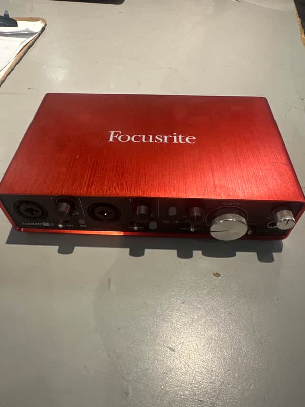 Focusrite Scarlett 2i2 3rd Gen USB Audio Interface 2019 - Present - Red / Black image 1