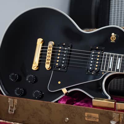 2012 Gibson Custom Les Paul Custom - in Black Ebony & Gold image 15