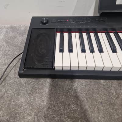 Yamaha Piaggero Keyboard NP-12B - Portable Digital Piano - Excellent w/ Original Box & Sustain Pedal image 3