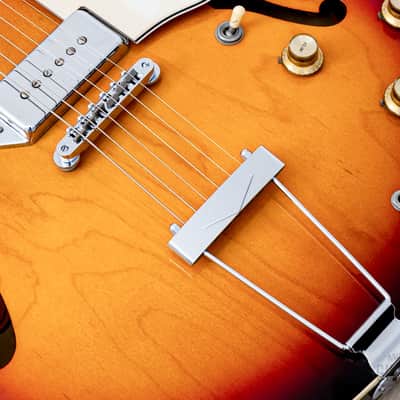 1997 Epiphone Casino Hollowbody Guitar Sunburst w/ Case, Peerless image 9