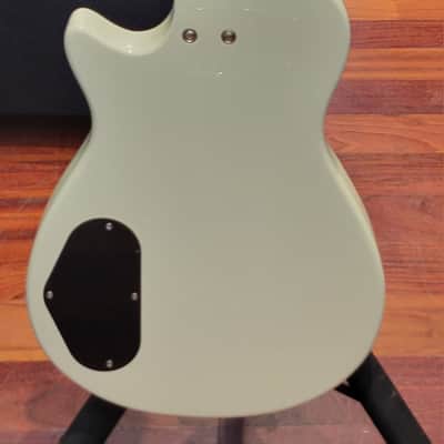 Gretsch Junior Jet Bass 30" Short Scale - Vintage White image 4